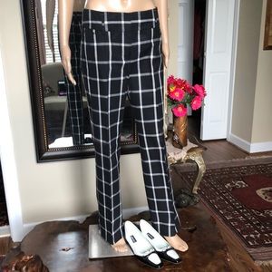 TH Classic Window Paine Wide Band s8